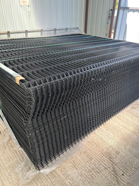 Black 8ft (2.4m) High x 4ft (1.2m) Wide Pedestrian Gate Kit Inc Posts Lock Etc.
